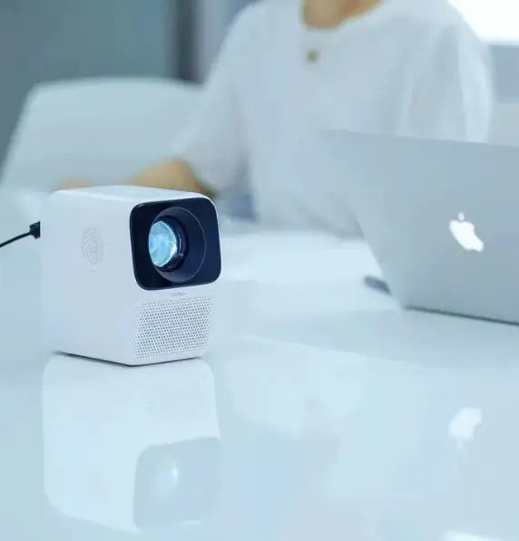 WANBO T6 Max Auto Focus Auto Keystone Projector